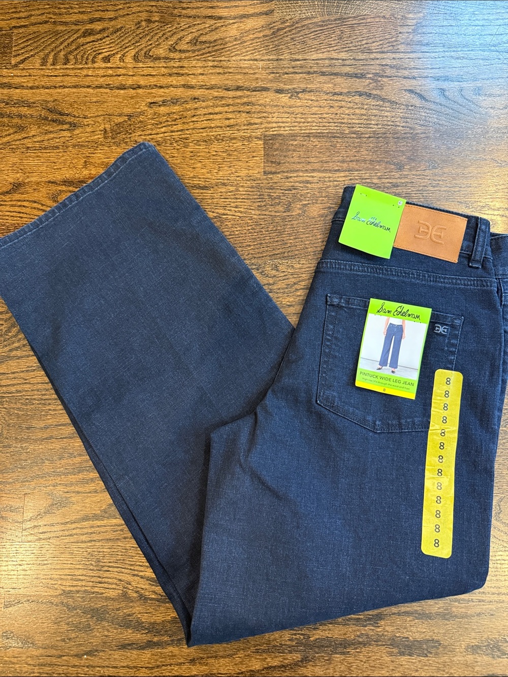 Woman’s Sam elderman 8 Dark Blue Wide Leg Jeans
